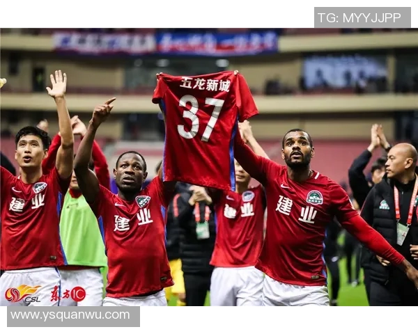 哈里威尔逊精彩进球助力富勒姆赢得关键比赛胜利