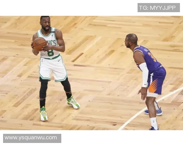 公鹿全面崩溃，季后赛前景黯淡