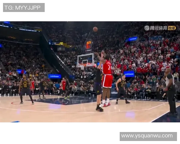 热火大胜湖人，莱昂纳德全场砍下35分17篮板，赛场精彩回顾